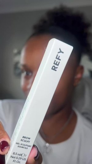 daynakmua’s mediaimport video of Refy Brow Sculpt