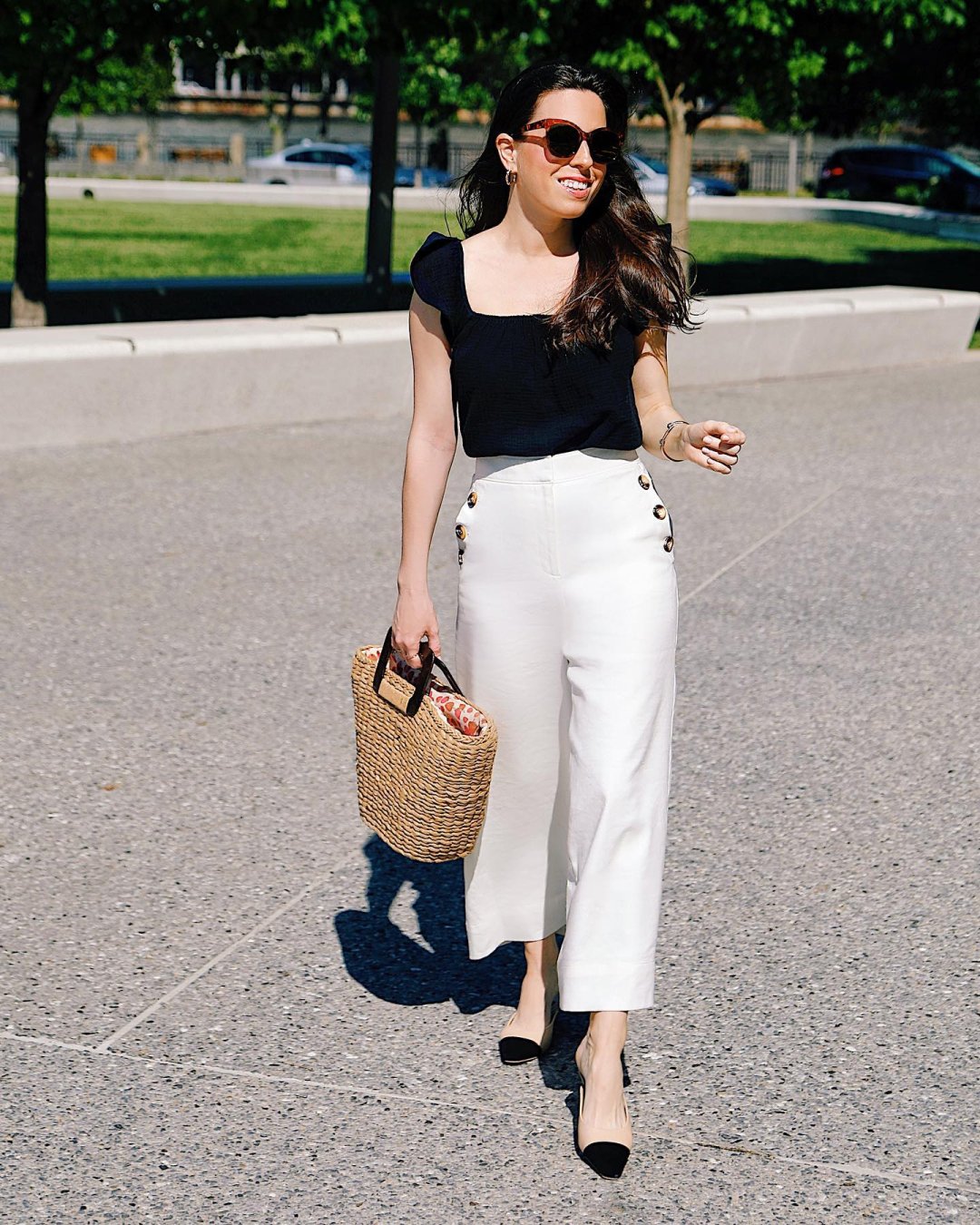 Black and white square hotsell pants outfit