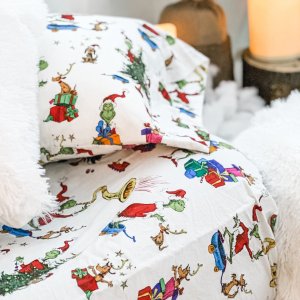 Dr. Seuss’s The Grinch™ & Max™ Sheet Set