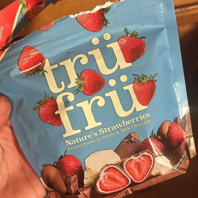 user image by @iitzcrris, Tru Fru White and Milk Chocolate Frozen Strawberries - 8oz