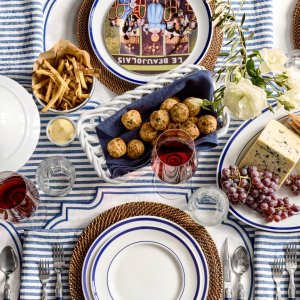 guy buffet collection　大皿1枚　小皿6枚セット Guy Buffet Salad Plates, Set of 6 | Williams Sonoma