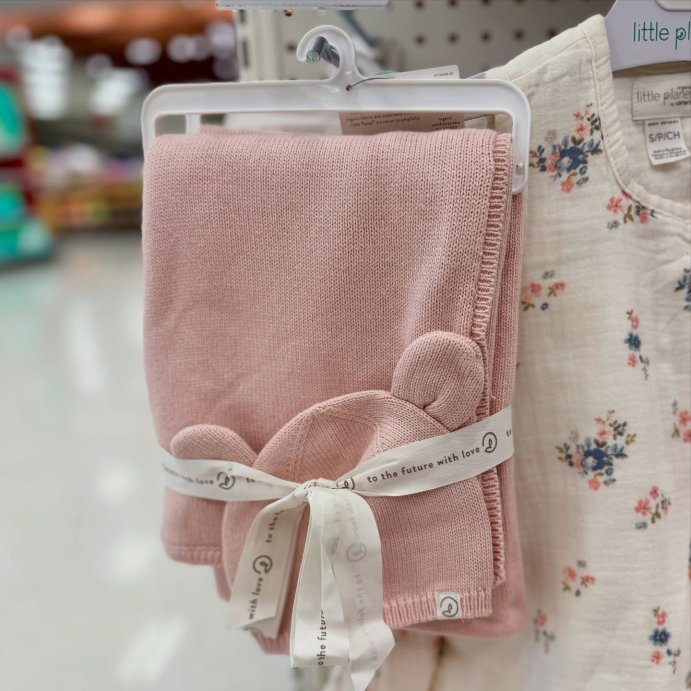user image by @katattarget, Little Planet by carter&#39;s Hat and Blanket 2pc Set 0-3months - Pink