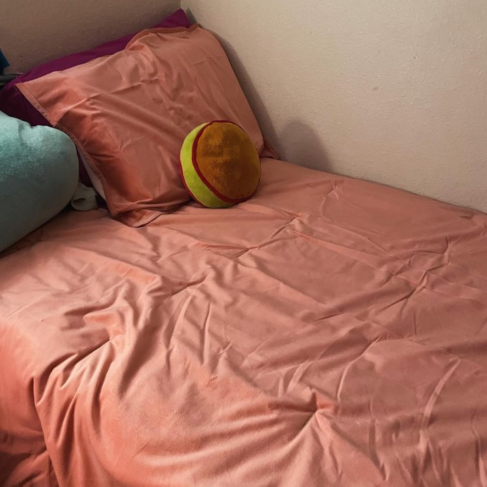 user image by @agalnamedval, Velvet Kids' Quilt - Pillowfort™