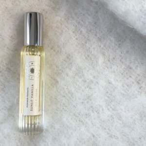 @spacenk&rsquo;s instagram video of Summer Fridays Sunlit Vanilla&trade; Eau De Parfum