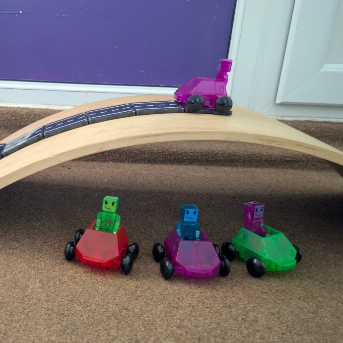user image by @tearstreaked, MAGNA-TILES Downhill Duo