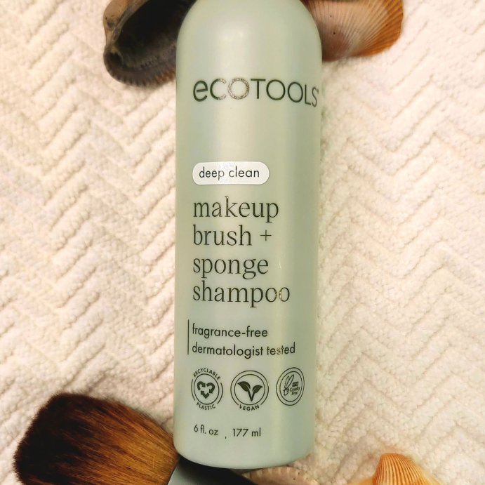 user image by @ds_lovestesting_products, EcoTools Makeup Brush and Sponge Cleansing Shampoo - 6 fl oz