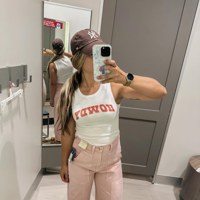 user image by @amberjoy___, Women's Howdy Graphic Tank Top - White