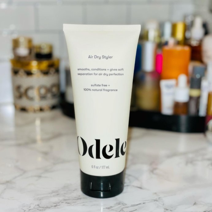 user image by @amys_schitt, Odele Air Dry Styler for Light Moisture, Definition + Shine - 6 fl oz