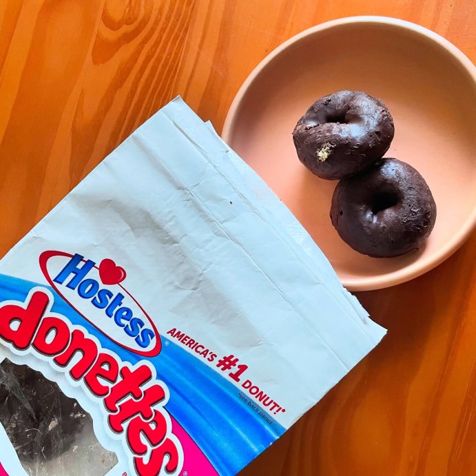 user image by @reviews.by.amanda, Hostess Donettes Frosted Mini Donuts - 10.75oz