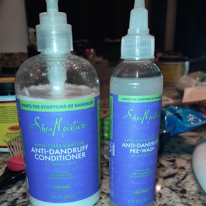 user image by @chelle537, SheaMoisture Apple Cider Vinegar Anti-Dandruff Conditioner - 13 fl oz