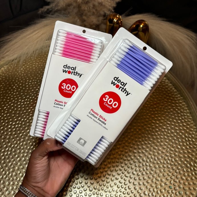 user image by @thematerialbeauty, Cotton Swabs Plastic Stick - 300ct - Dealworthy&#8482;