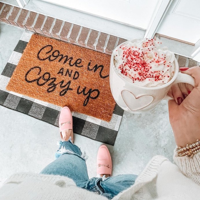 user image by @thefitishbrunette, 2&#39;x3&#39; Washable Reversible Scatter Indoor/Outdoor Accent Rug Black/White - Threshold&#8482;: Check Pattern, Flat Pile, Machine Washable
