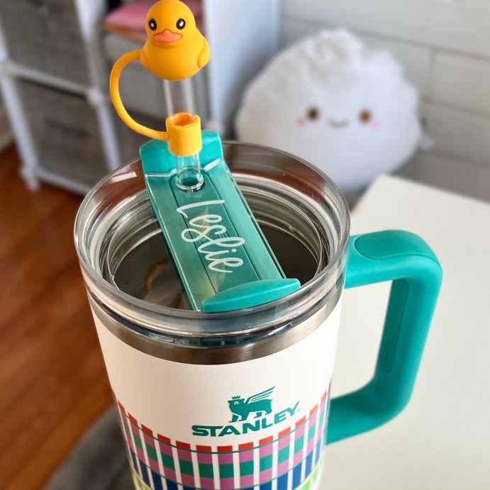 user image by Leslie, Stanley 40 oz Stainless Steel H2.0 FlowState Quencher Tumbler