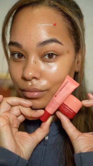 @spacenks {1} {2} av {3}