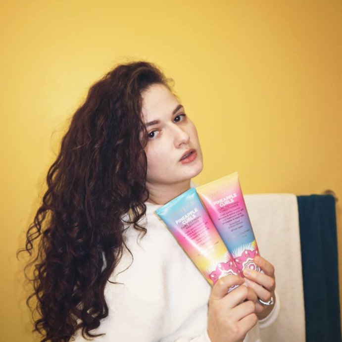 user image by @lilada94, Pacifica Pineapple Curls Curl Defining Conditioner - 8 fl oz