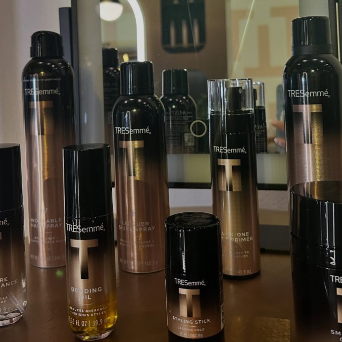 user image by @daniellesivhair, Tresemme A-List Collection Bonding Hair Oil, Golden Vanilla &#38; Sandalwood Scent - 1.35 fl oz