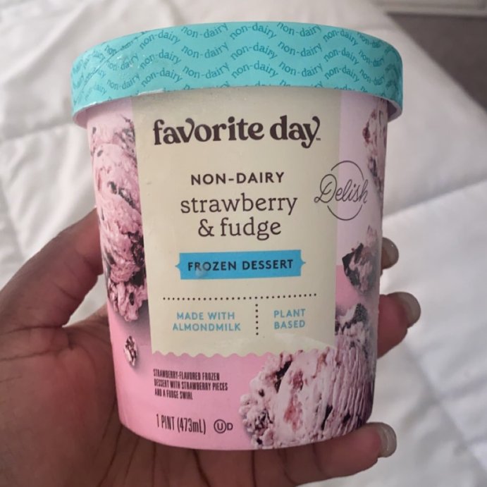 user image by @wonderfullyfoodie, Non-Dairy Plant Based Strawberry &#38; Fudge Frozen Dessert - 16oz - Favorite Day&#8482;