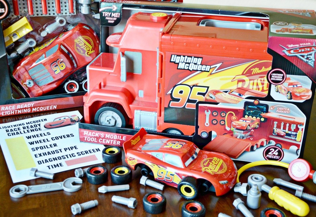 Race ready store lightning mcqueen