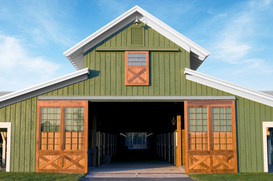 Barn doors for barn - Builders Villa