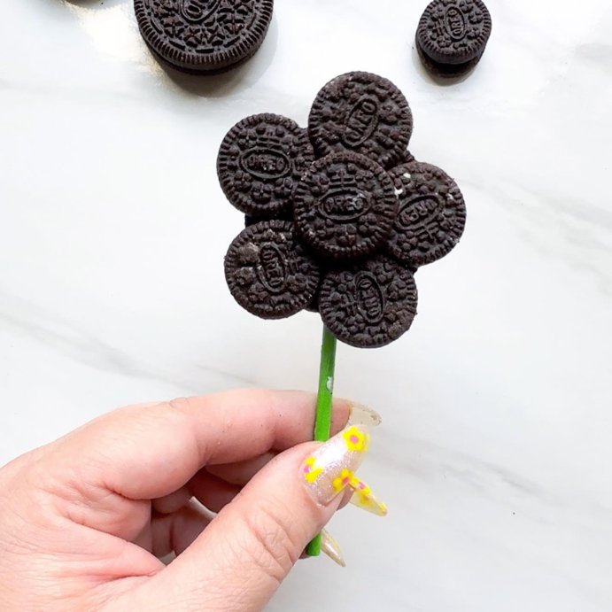 user image by @joscakes_, OREO Mini Chocolate Sandwich Cookies - Snack-Sak - 8oz