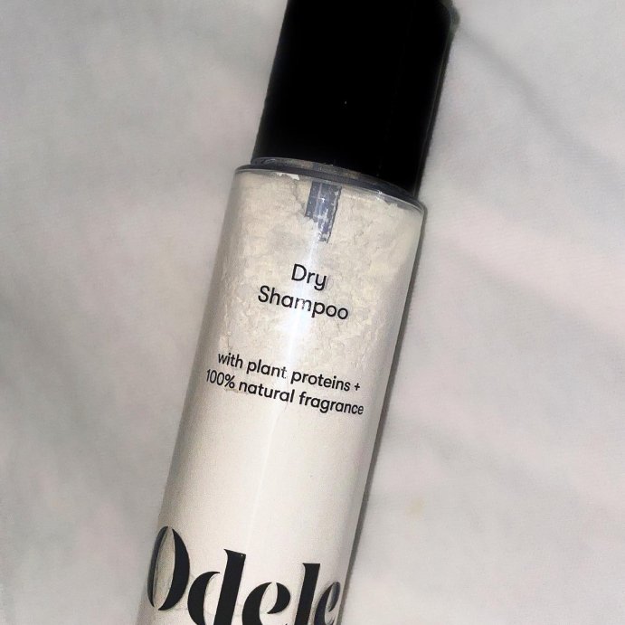 user image by @klf_makeup, Odele Dry Shampoo Powder for Oil Control + Volume - 1oz