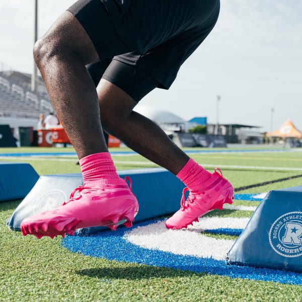 Social post of Mens Cleats