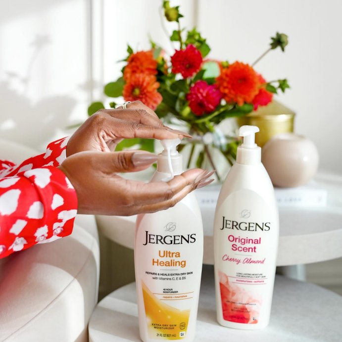 user image by @stylepashion, Jergens Ultra Healing Hand and Body Moisturizing Lotion for Dry Skin with Vitamins C, E and B5