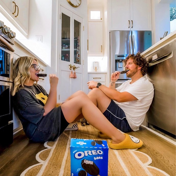 user image by @thedowntownaly, OREO Ice Cream Bar Frozen Desserts - 5ct/13.7 fl oz