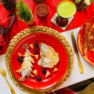 The Grinch and Max Pancakes, Christmas Recipes