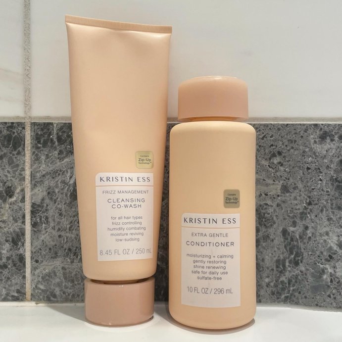 user image by @theminimalist.makeup, Kristin Ess Hair Extra Gentle Conditioner for Sensitive Skin + Scalp, Moisturizing + Hydrating, Color Safe, Vegan + Sulfate Free - 10 fl oz
