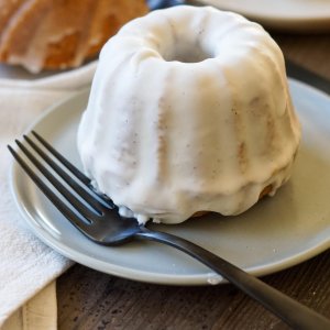 Classic Bundtlette® Cake Pan