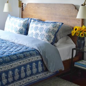 Cruz Hand-Tufted Wool Rug