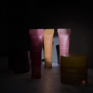 @spacenk’s instagram video of LANEIGE Lip Glowy Balm,LANEIGE Lip Glowy Balm,LANEIGE Lip Glowy Balm,LANEIGE Lip Sleeping Mask,LANEIGE Lip Sleeping Mask