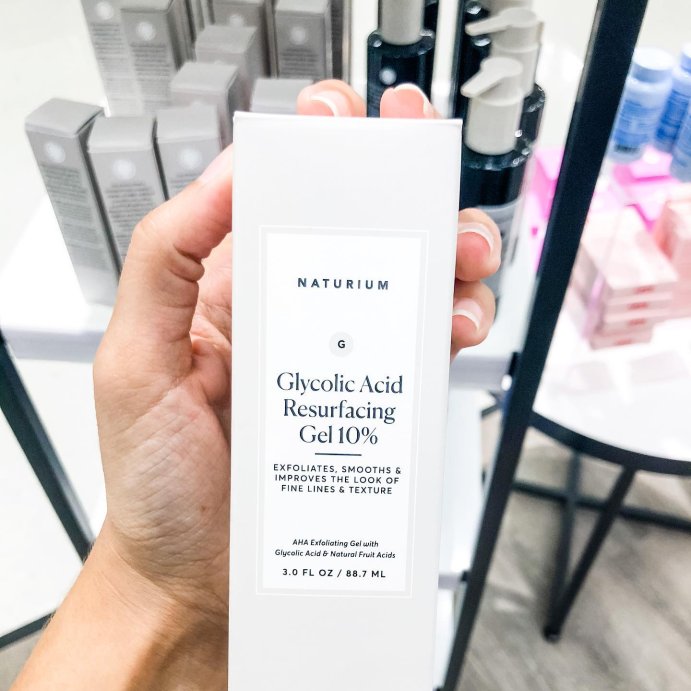 user image by @treatmetotarget, Naturium Glycolic Acid Resurfacing Gel 10% - 3 fl oz