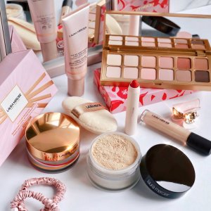 @spacenks {1} {2} van {3}